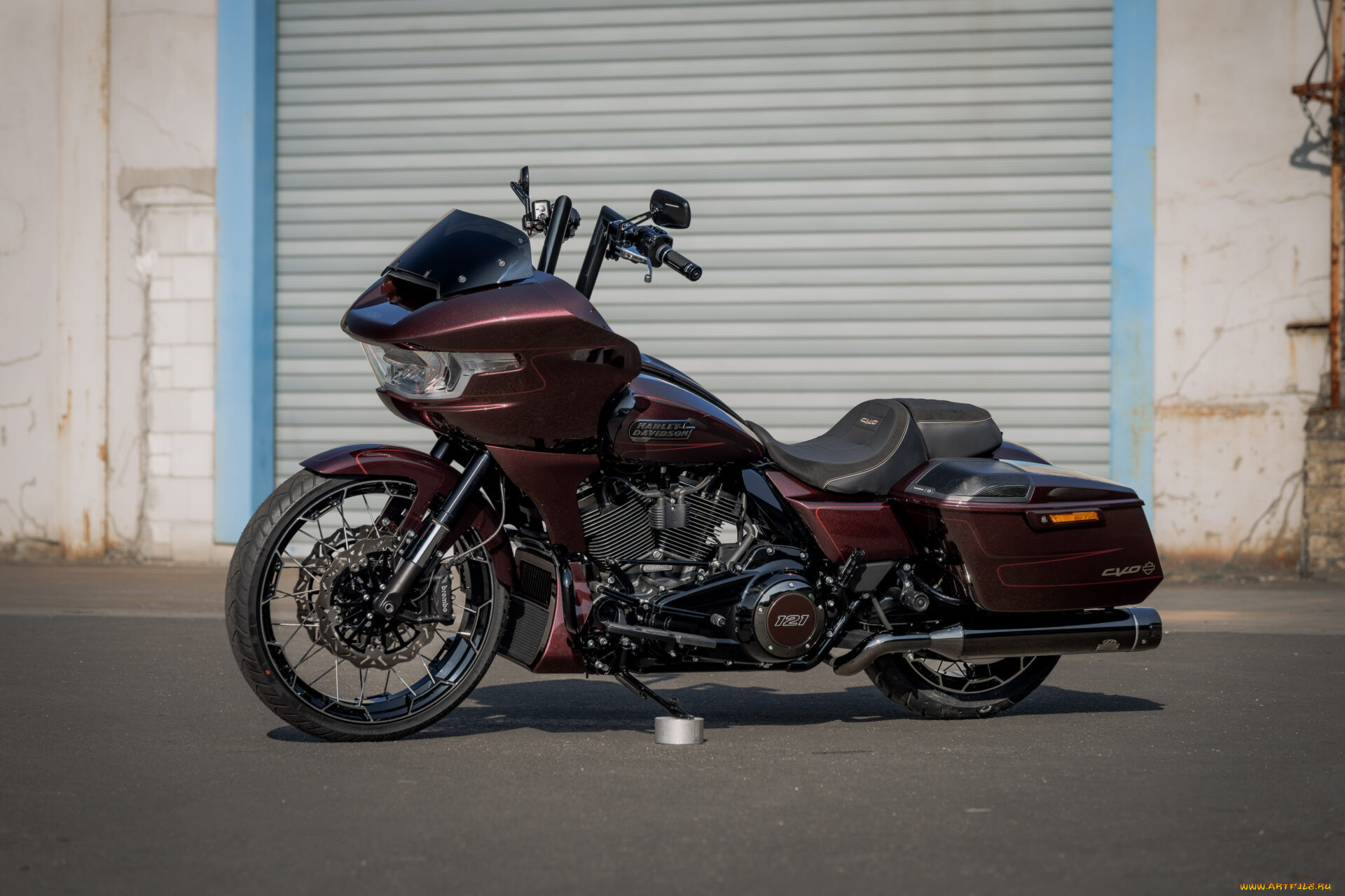 , harley-davidson, cvo, road, glide, customized, custombike, red, bullet